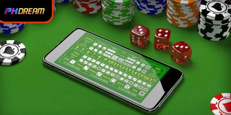 What are the different types of bets in Sicbo and their respective payouts?